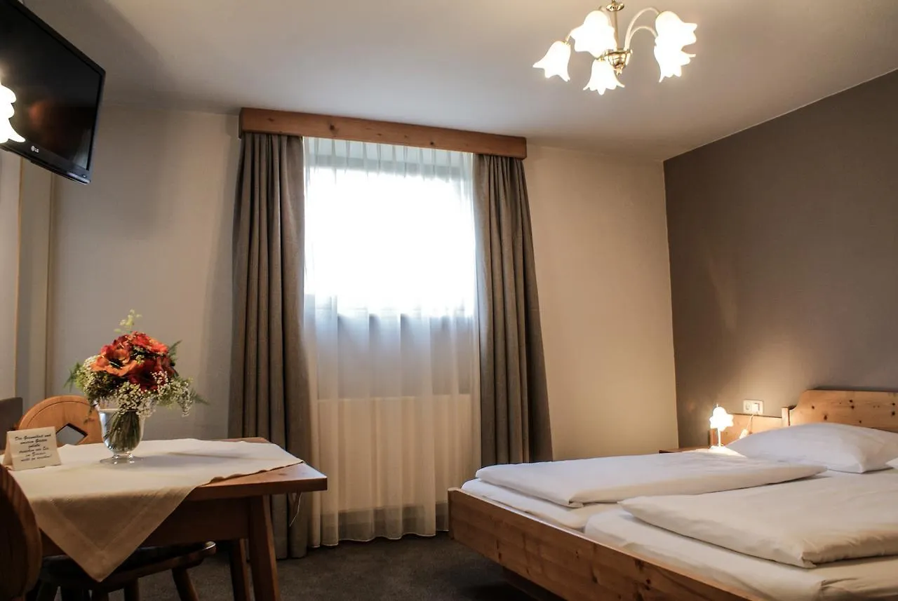 Gastehaus Prock Apartment Mieders